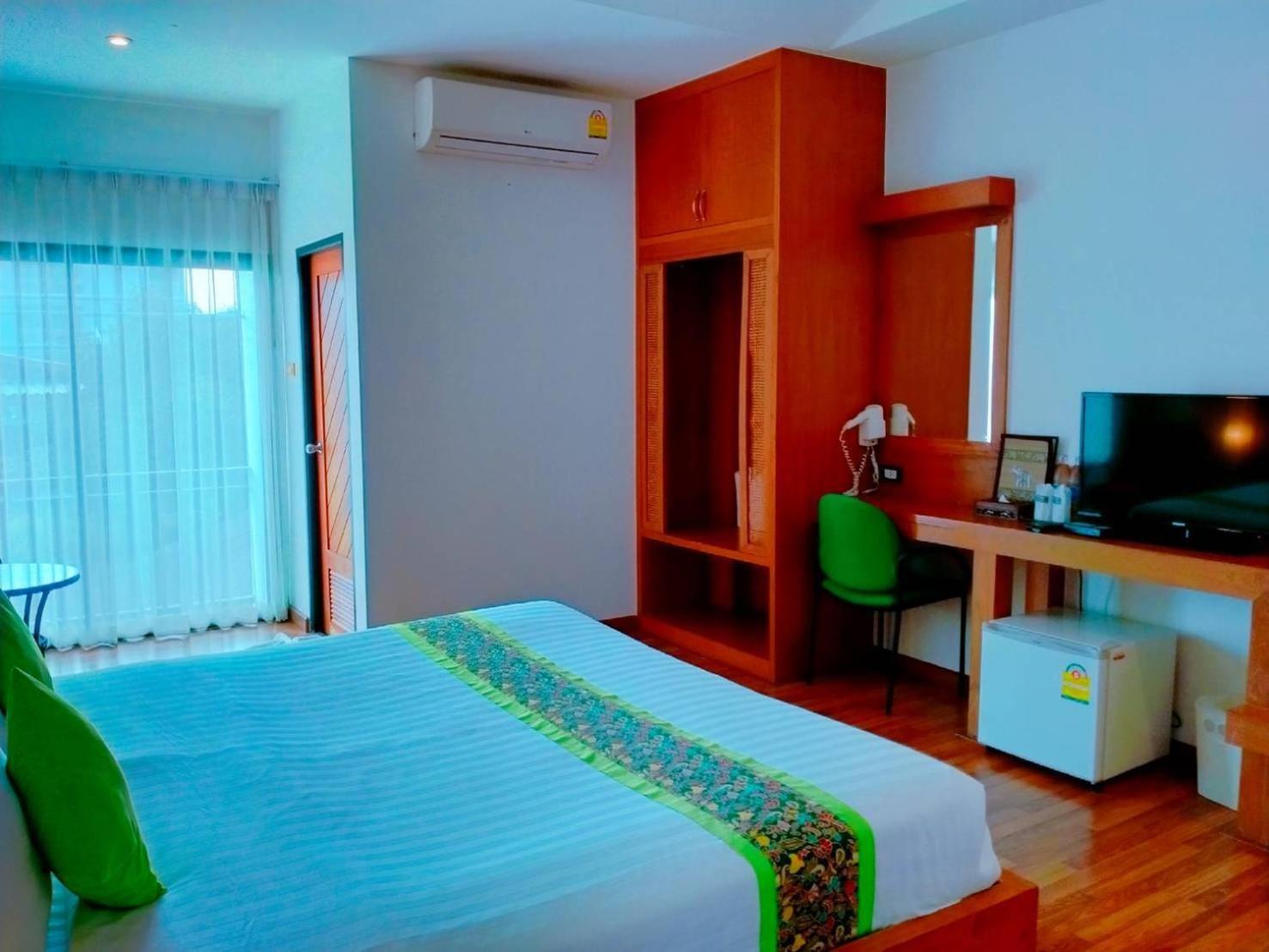 Jingjit Hotel Krabi Exterior photo